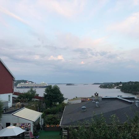 クリスティアンサンAid Og Svein' S Sentrumsnaere Panorama Hjemアパートメント エクステリア 写真